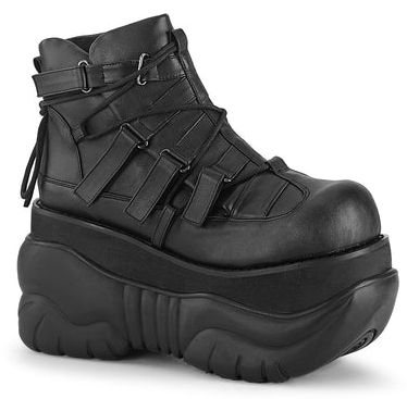 Demonia danmark og de sorte st&oslash;vlenes kraft: Min vei til &aring; g&aring; h&oslash;yere, tyngre, friere